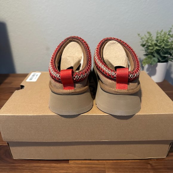 Ugg Tazz Chestnut Platform Suede Slippers New - Picture 3 of 6